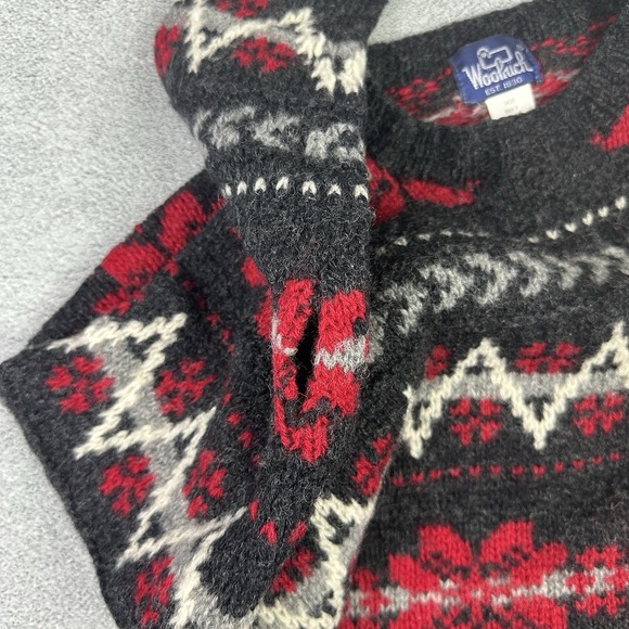 Vintage Woolrich Sweater Mens Large 100% Wool Knit Snowflake Nordic Warm READ* - Picture 4 of 10